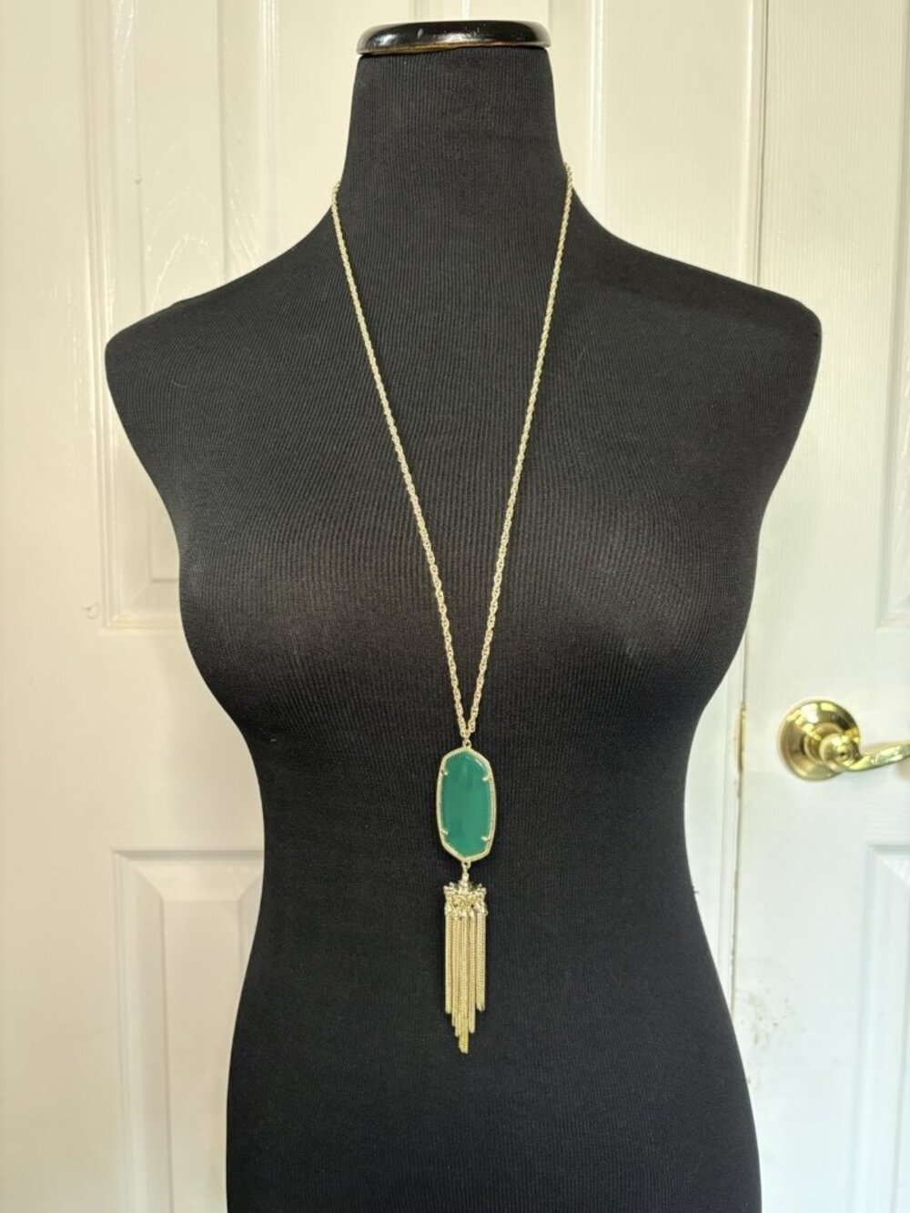 Kendra Scott Rayne Long Pendant Tassel Necklace Emerald Green Gold Tone